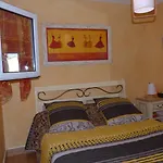 Maison T4 Climatisee, Meublee De Tourisme 2*,6 Couchages, St Pierre La 别墅