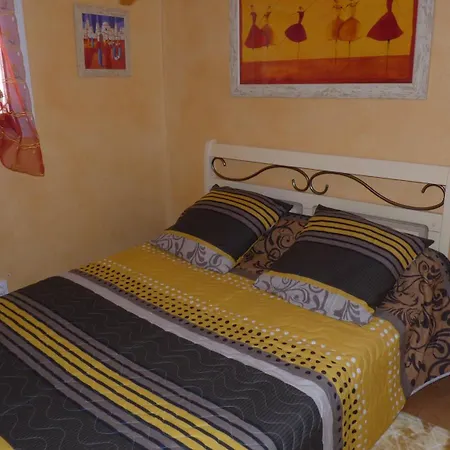 Maison T4 Climatisee, Meublee De Tourisme 2*,6 Couchages, St Pierre La Villa Saint-Pierre-la-Mer (Aude)