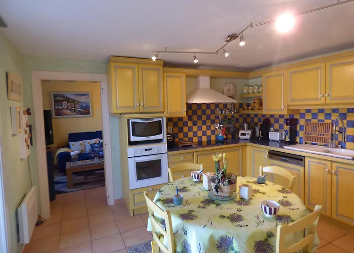 Villa Maison T4 Climatisee, Meublee De Tourisme 2*,6 Couchages, St Pierre La