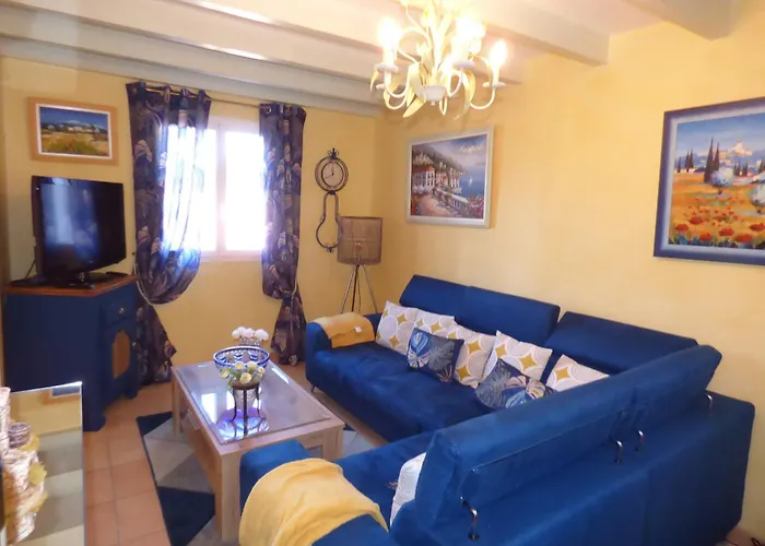 Villa Maison T4 Climatisee, Meublee De Tourisme 2*,6 Couchages, St Pierre La Saint-Pierre-la-Mer (Aude)